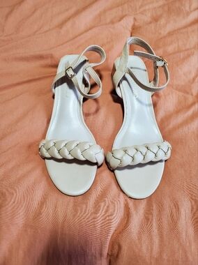 Dream Pairs Braided Strap Sandals in Cream